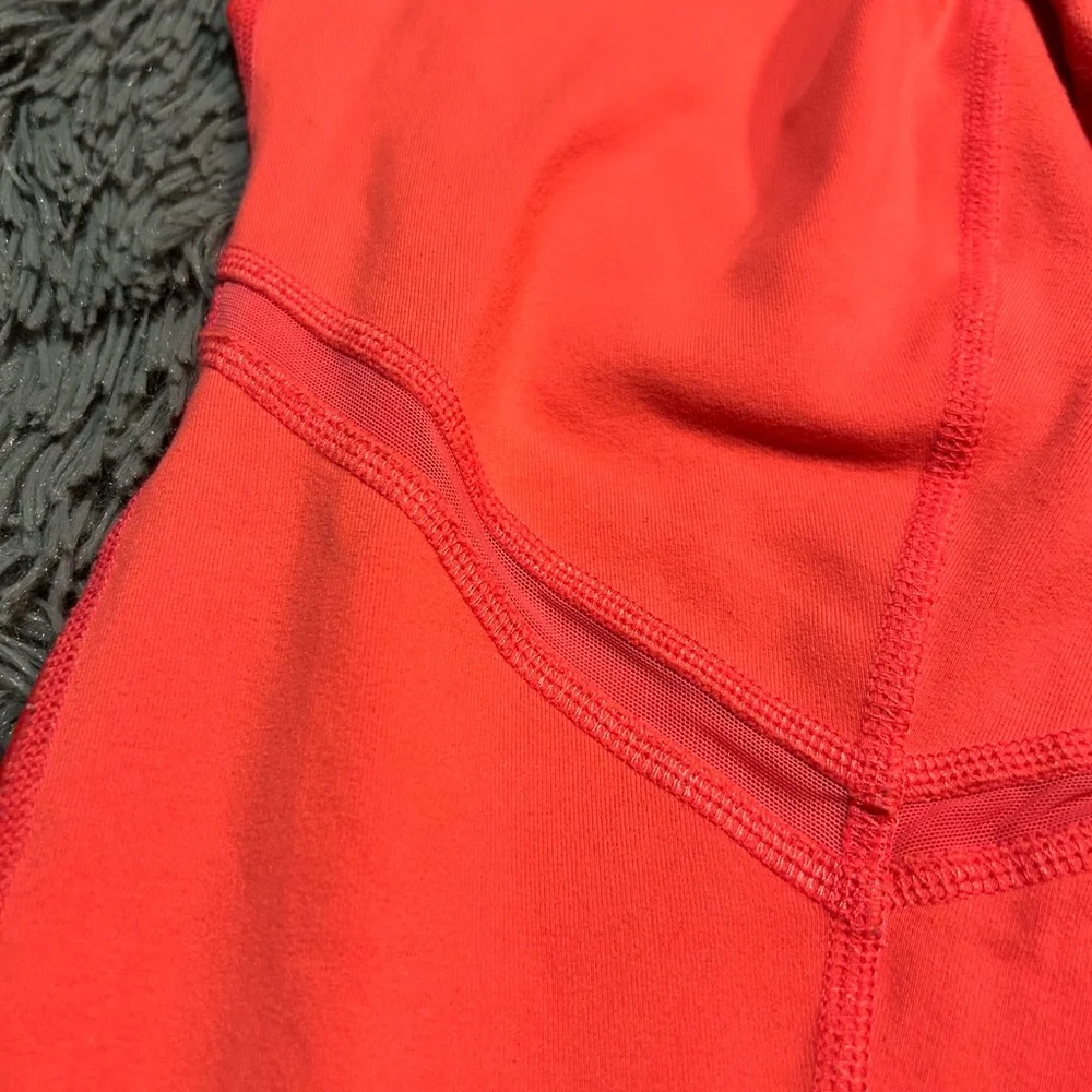 Alo Yoga Leggings‎ Coral XS Cropped Mesh Detail Pocket Logo READ